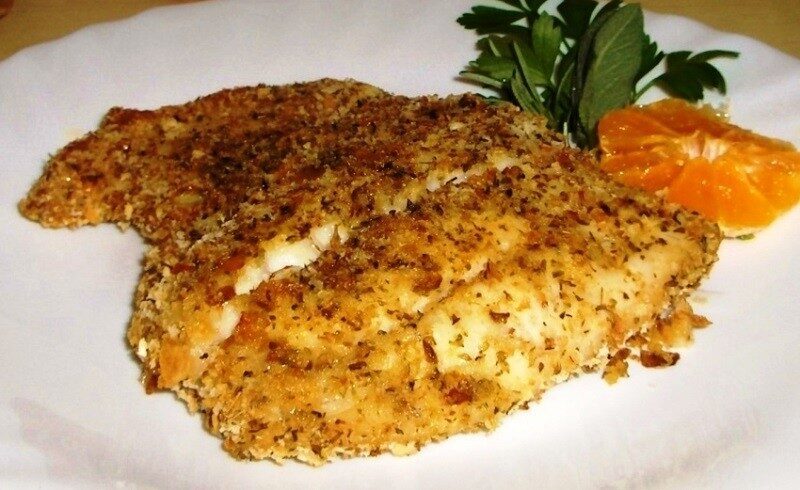Filetti di pesce persico impanati