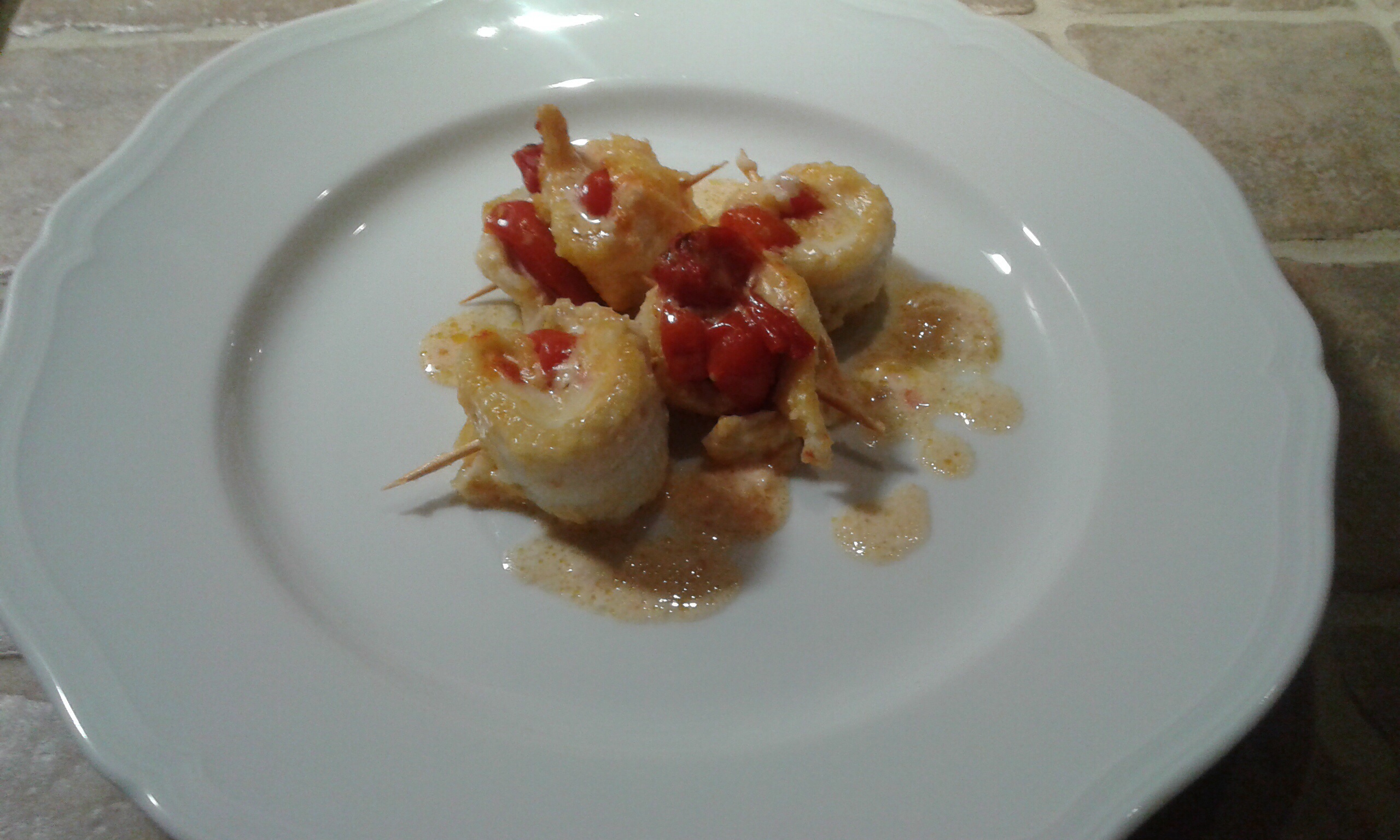 Filetti di sogliola alla pizzaiola di pomodoro