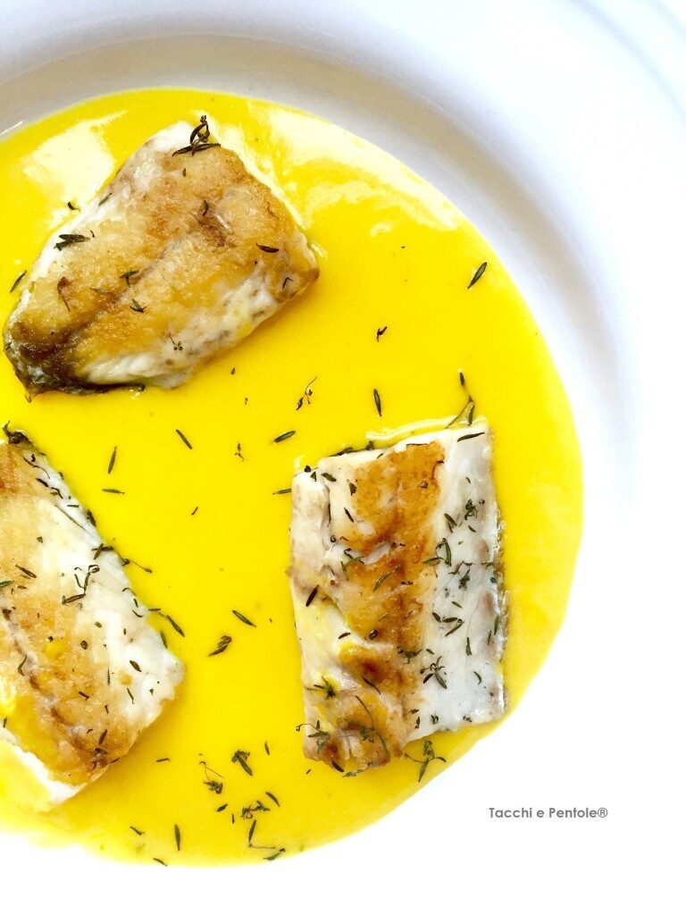 Filettini di branzino in salsa allo zafferano