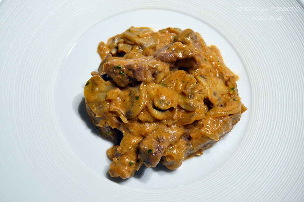 Filetto alla stroganoff