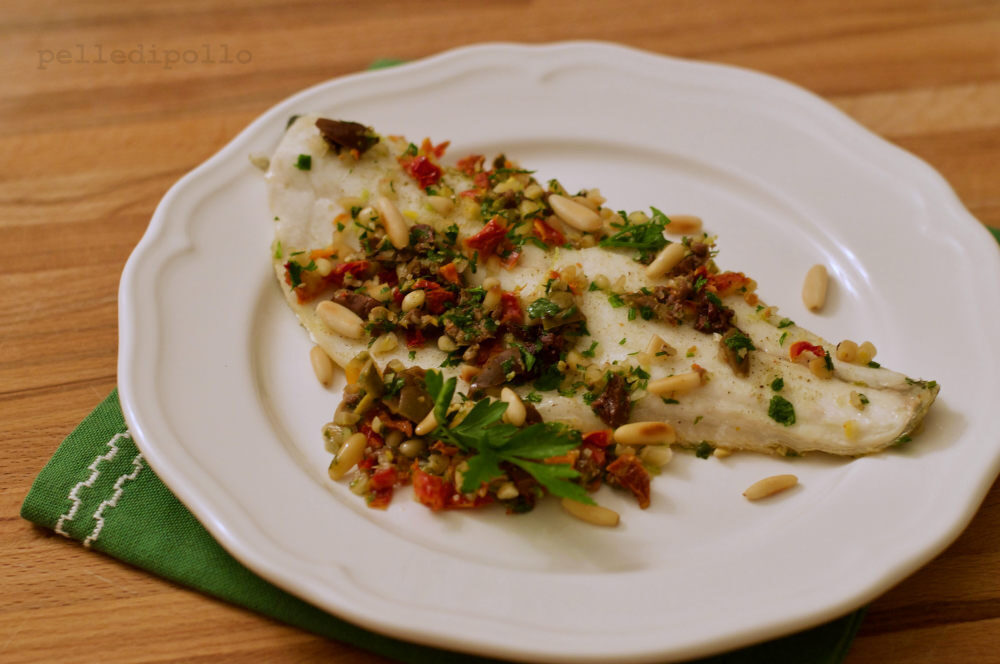 Filetto di branzino alle olive taggiasche