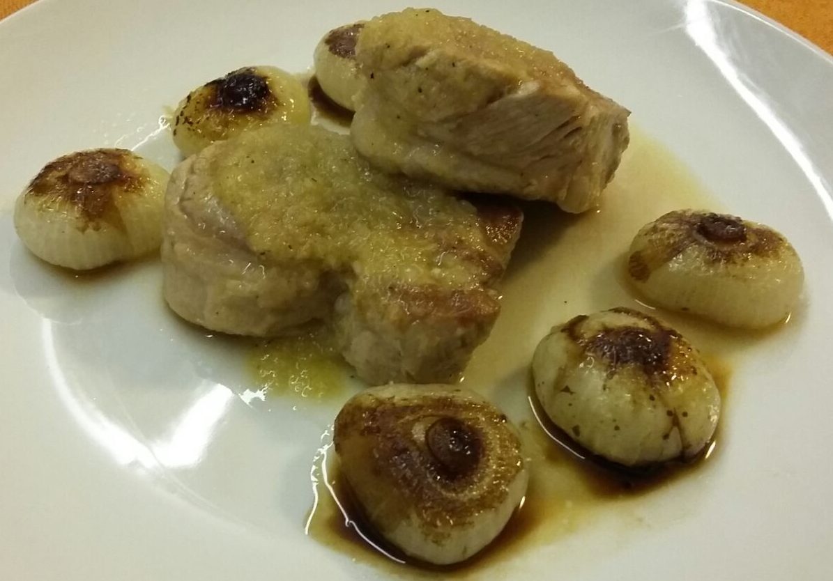 Filetto di maiale con cipolline borettane