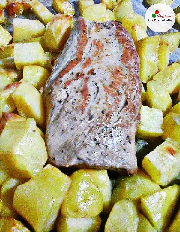 Filetto di maiale con patate al forno