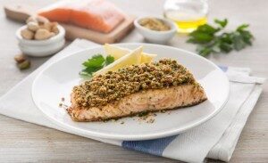 Filetto di salmone in crosta di pistacchi