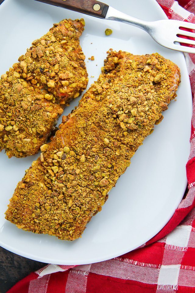 Filetto di salmone in crosta di pistacchi