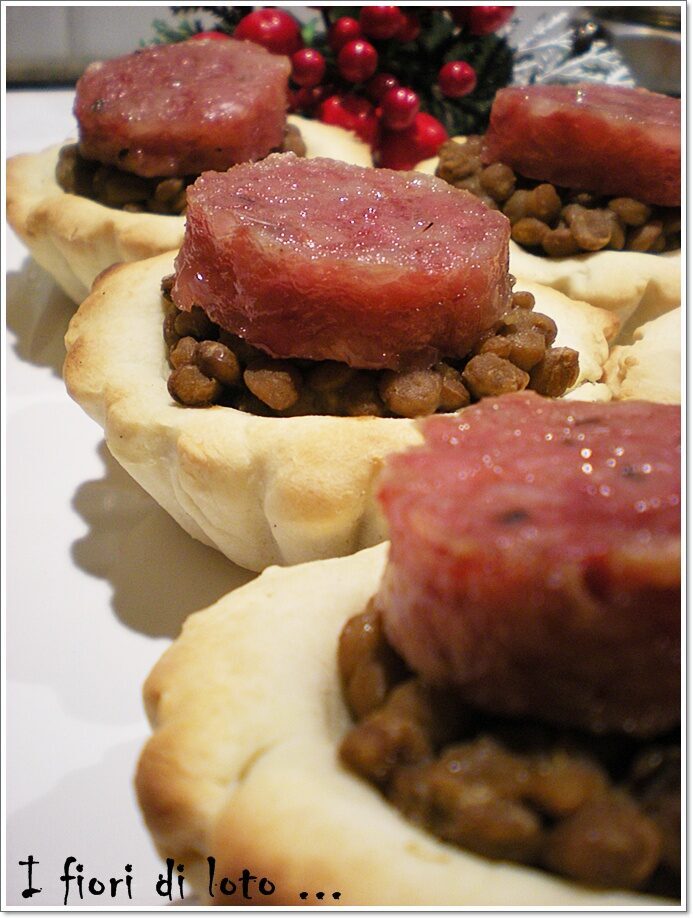 FINGER FOOD - COTECHINO E LENTICCHIE