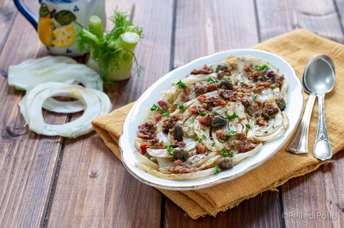 Finocchi al forno alla mediterranea