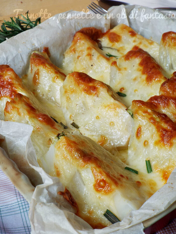 Finocchi gratinati con scamorza e rosmarino