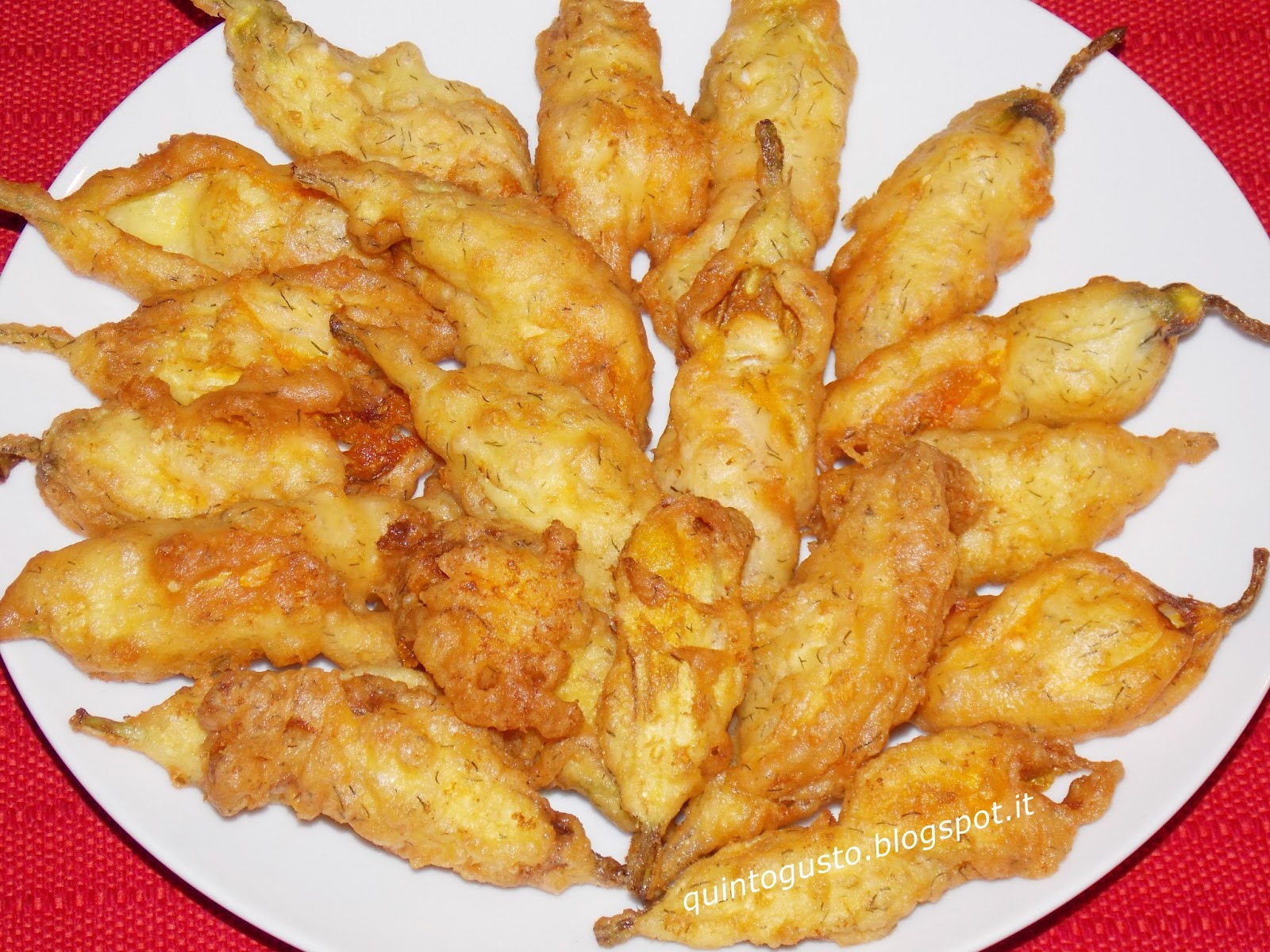 Fiori di zucca fritti in pastella