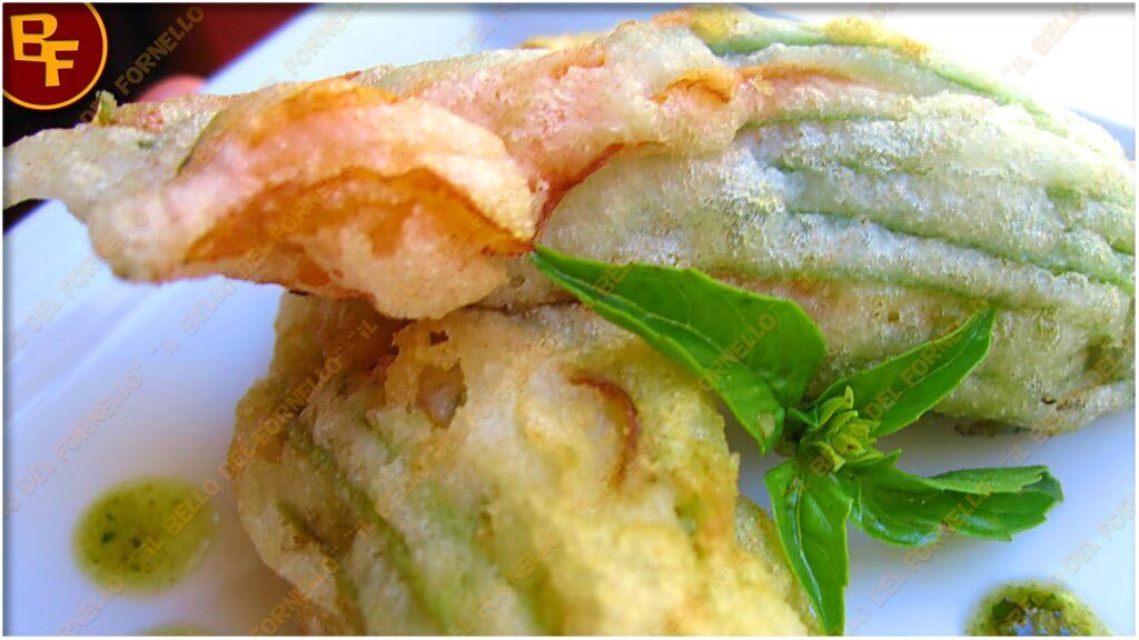 Fiori di zucca in pastella