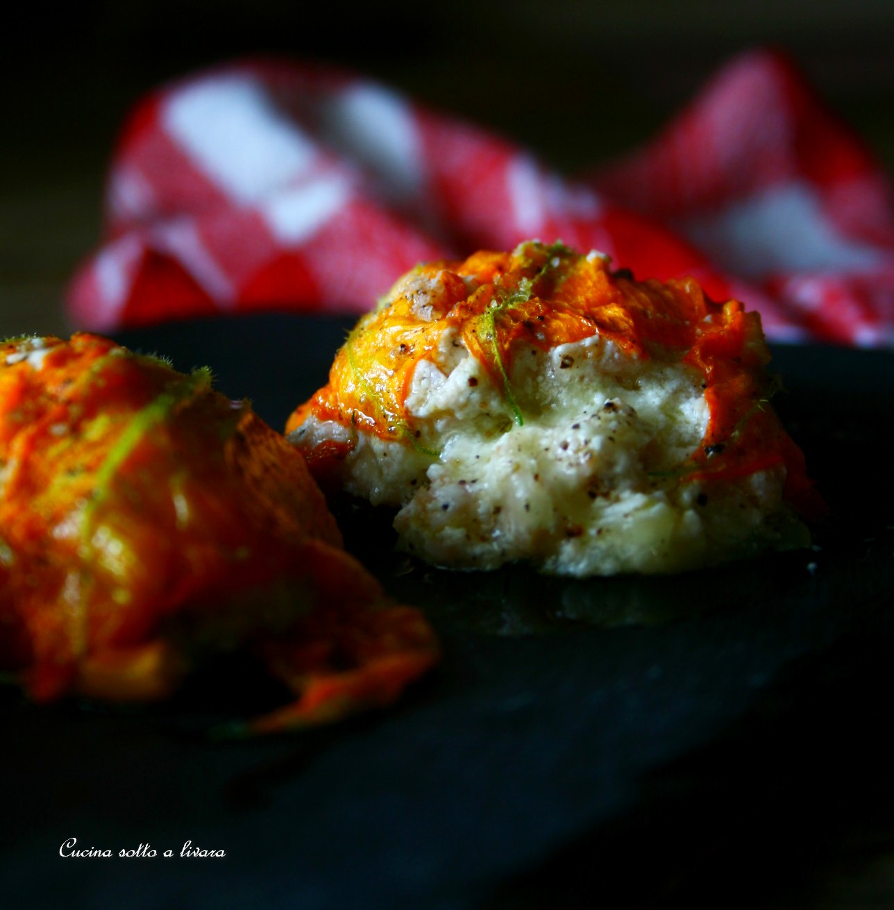 Fiori di zucchine ripieni