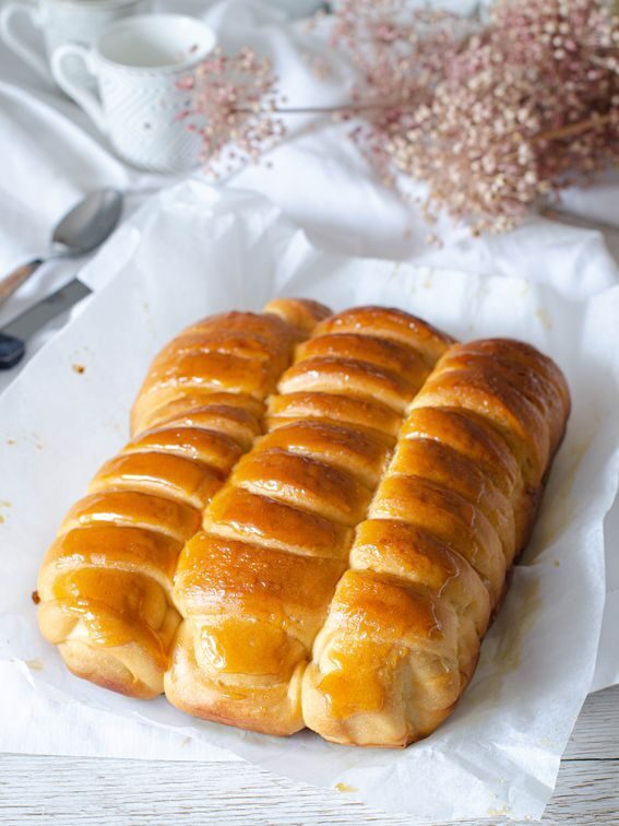 Flauti brioche soffici con crema alle nocciole