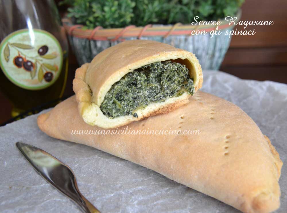 Focacce o scacce ragusane con gli spinaci