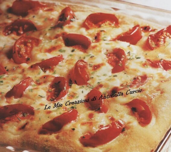 Focaccia alle erbe aromatiche