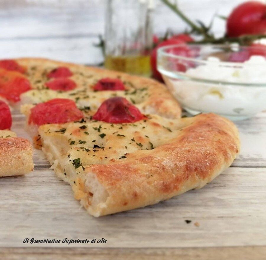 Focaccia allo yogurt greco