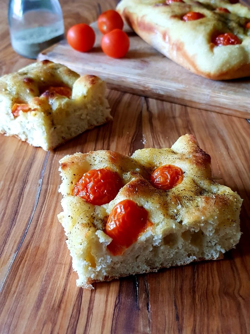Focaccia barese