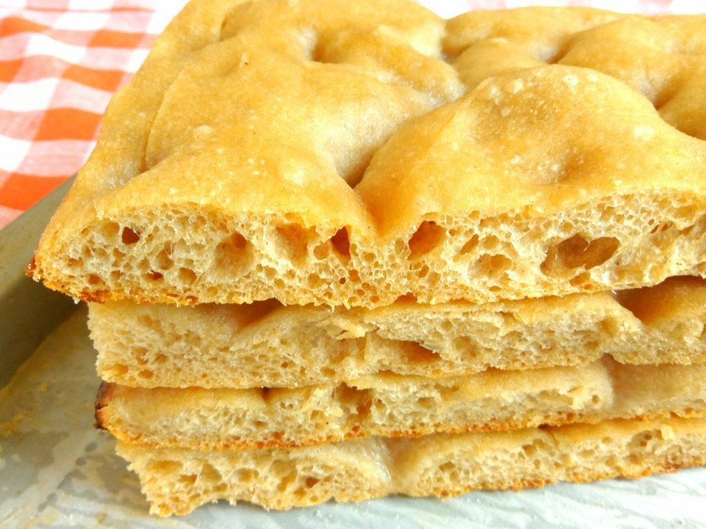 Focaccia con il siero di latte