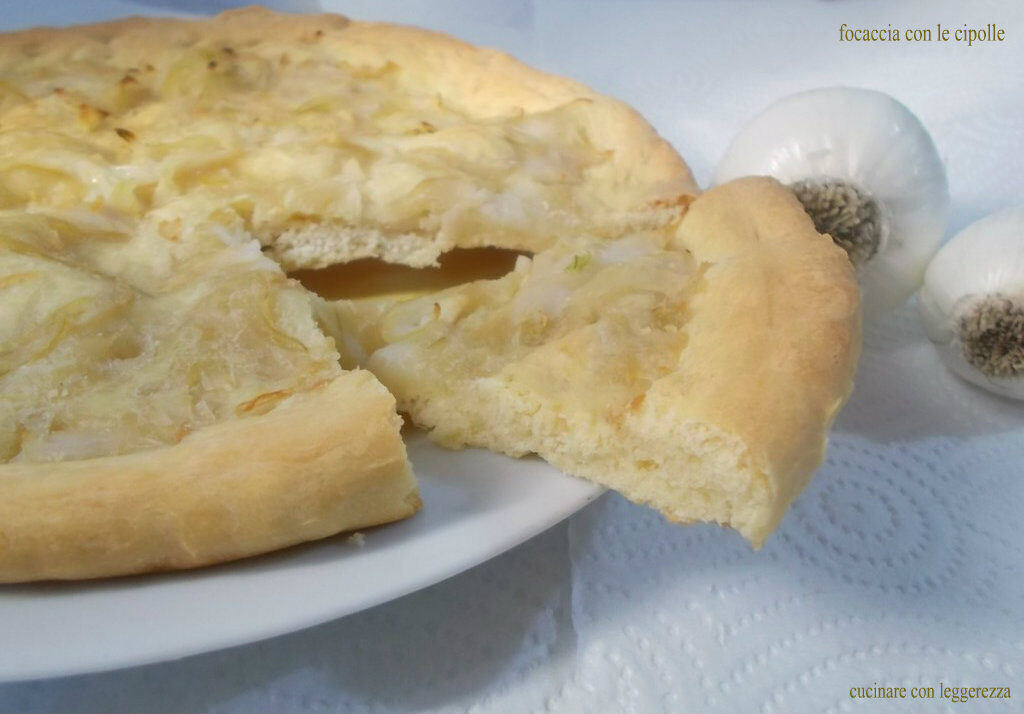 Focaccia con le cipolle – lievito madre