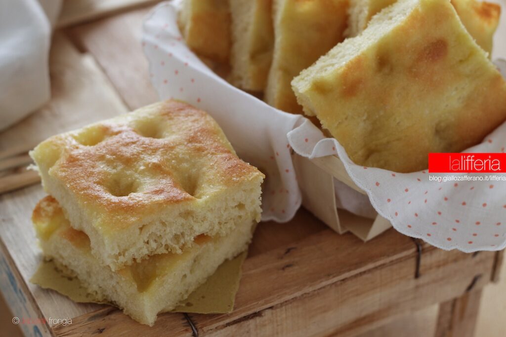 Focaccia con semola di grano duro rimacinata