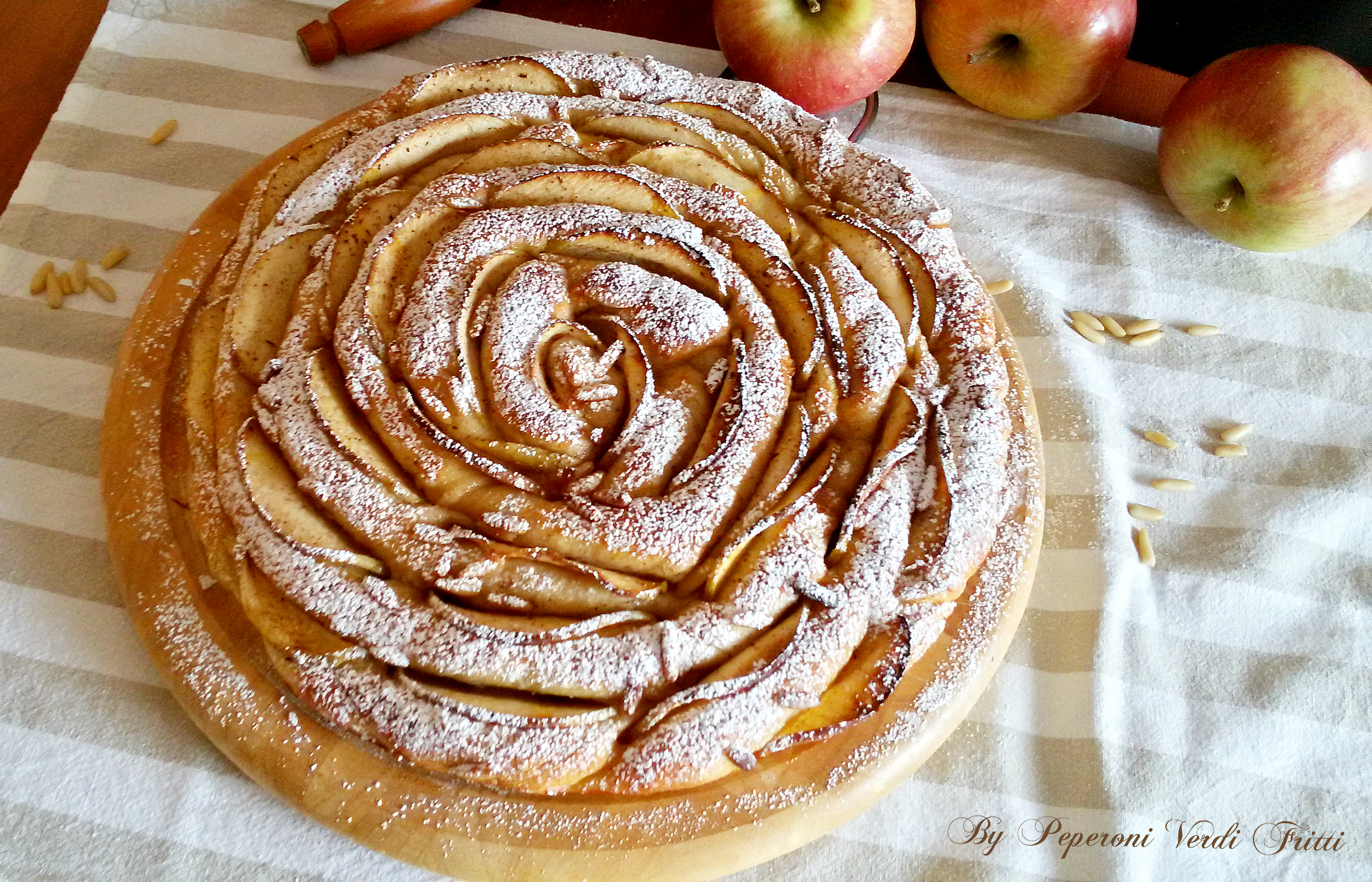 Focaccia contorta con lievito madre mele e pinoli