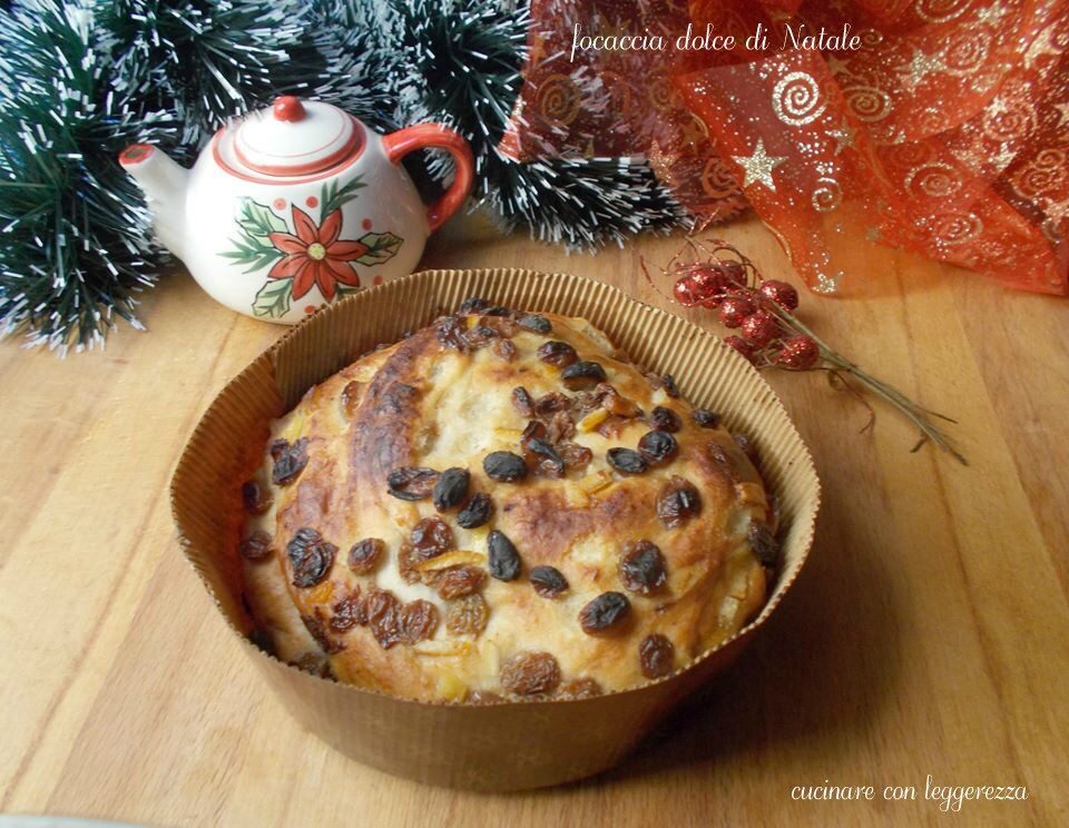Focaccia dolce di natale – lievito madre