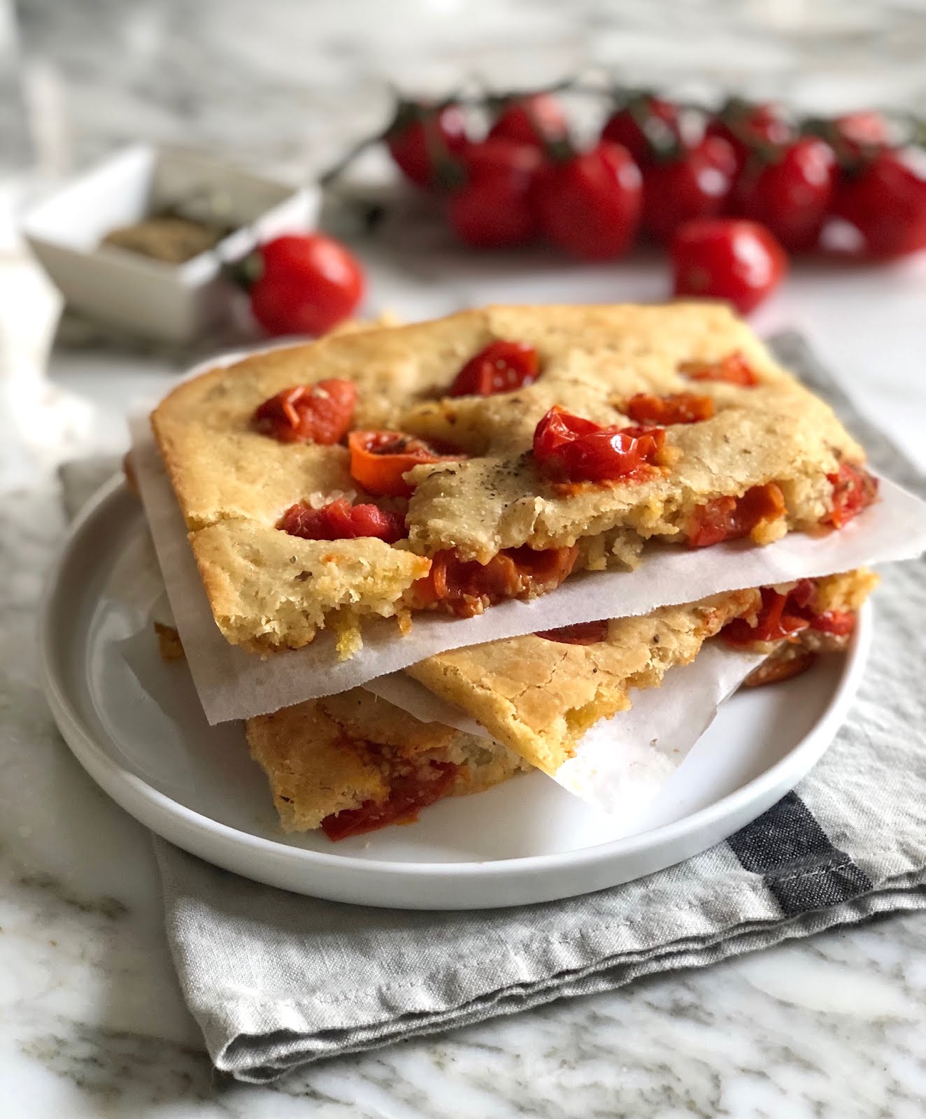 Focaccia pugliese: croccante, soffice e appetitosa
