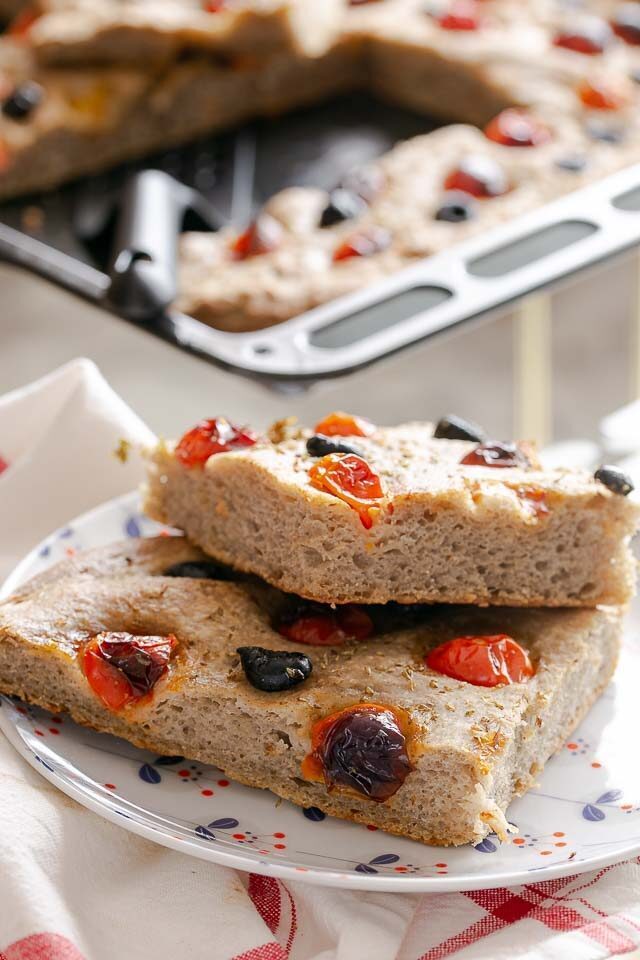 Focaccia pugliese
