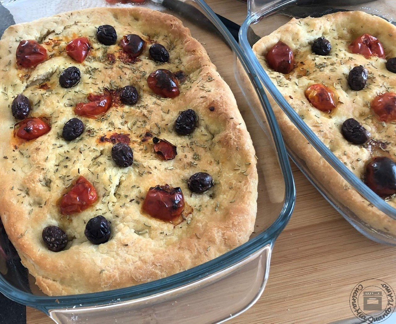 Focaccia pugliese