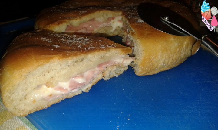 Focaccia ripiena