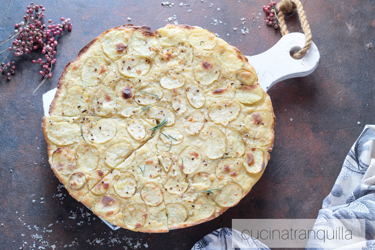 Focaccia senza lievito con patate
