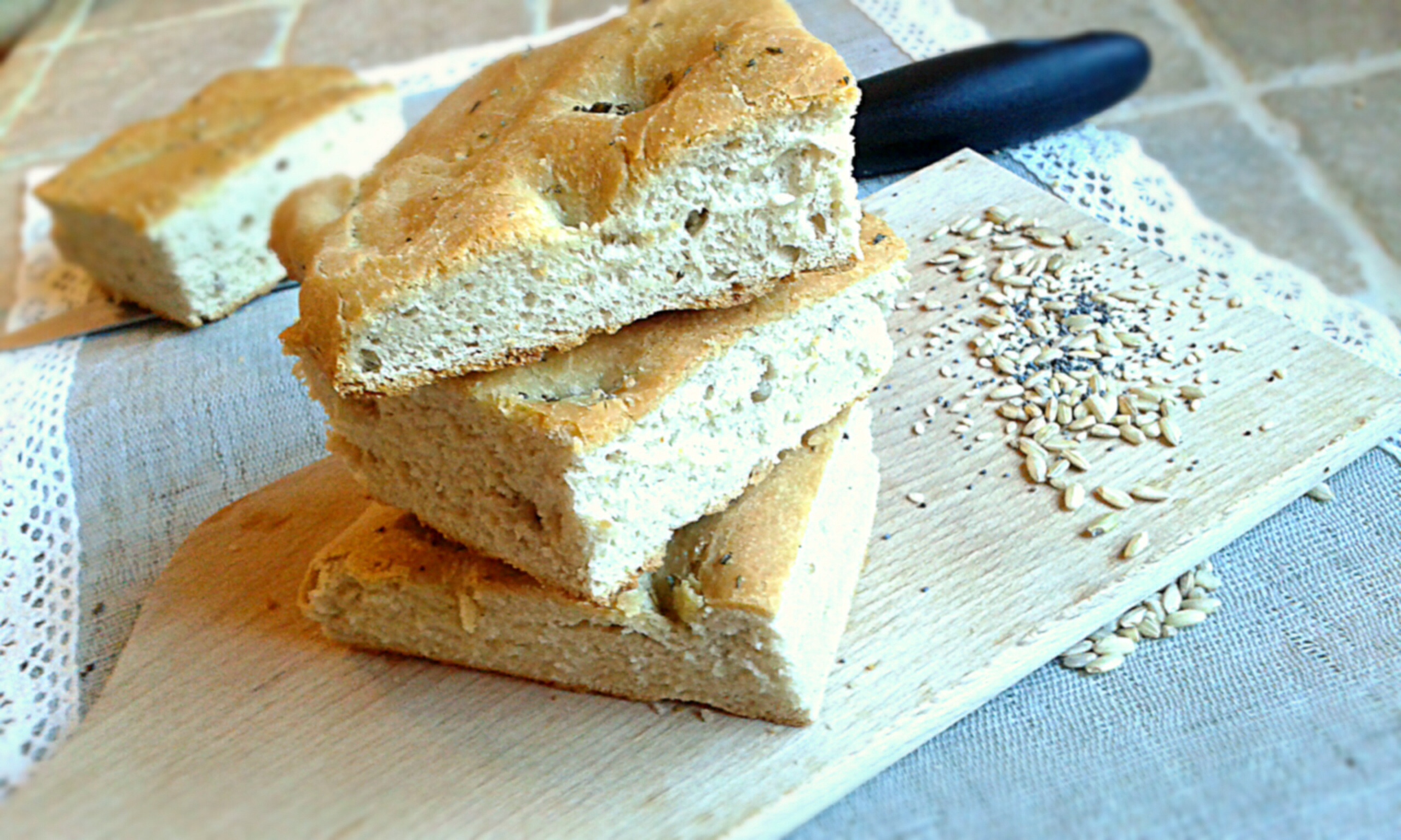 Focaccia tre farine