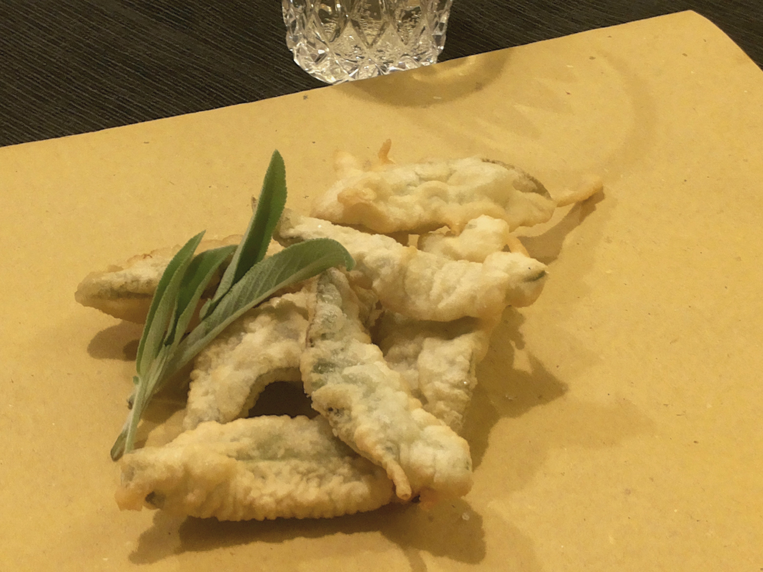 Foglie di salvia fritte
