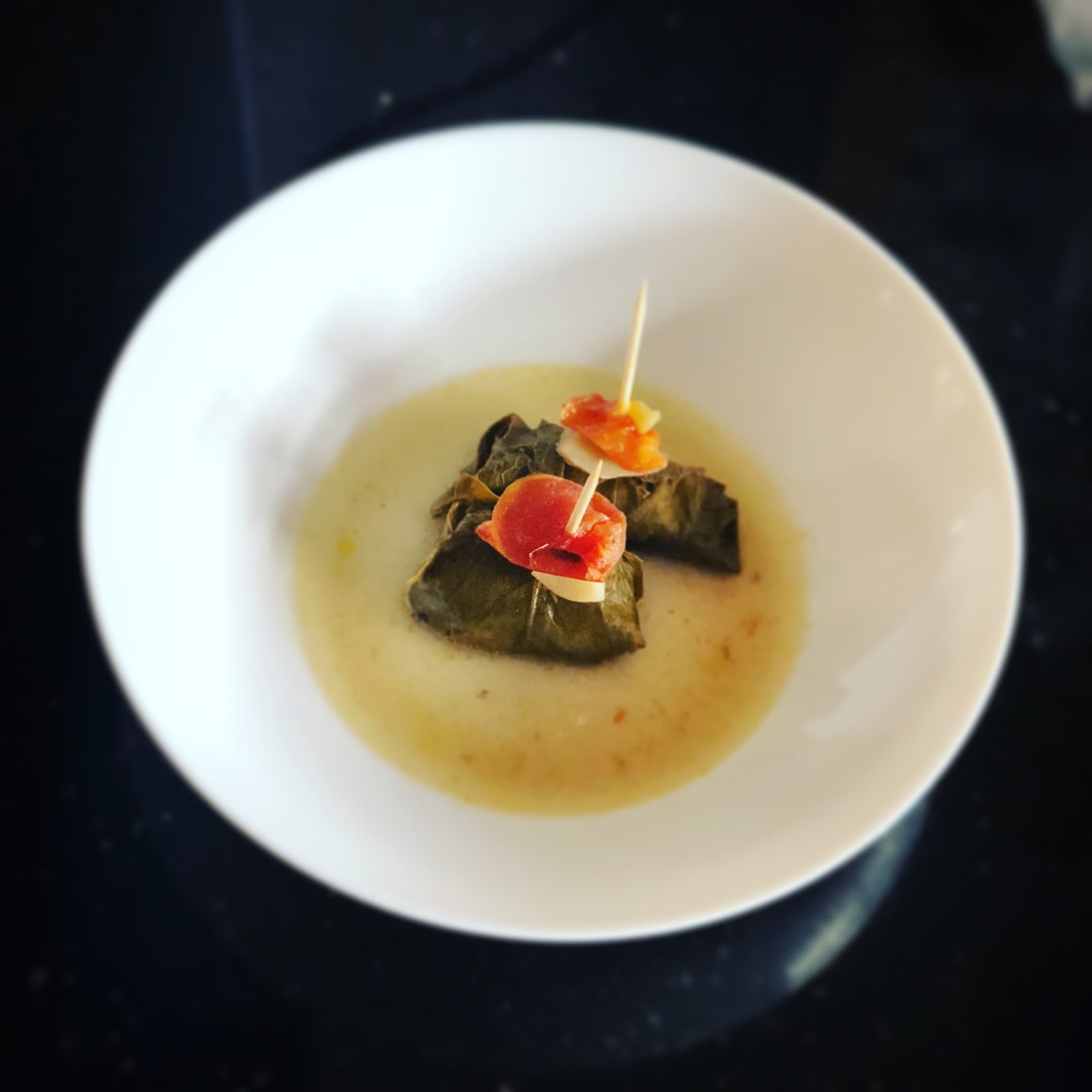 Foglie di vite ripiene con carne (lahma a waraqa)