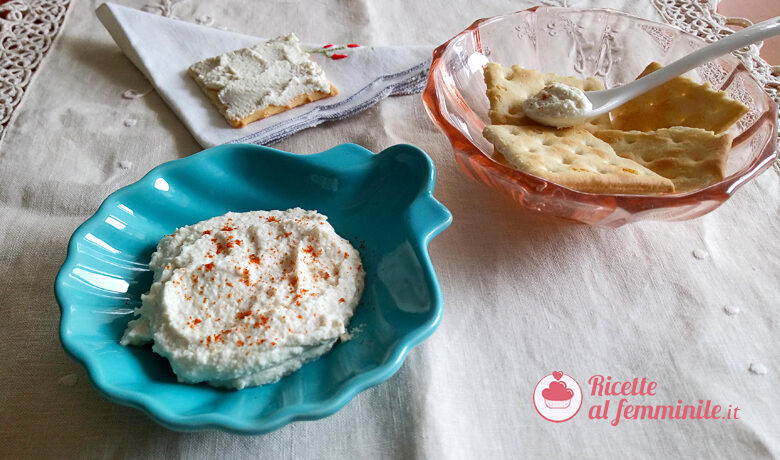 Formaggio vegano di anacardi