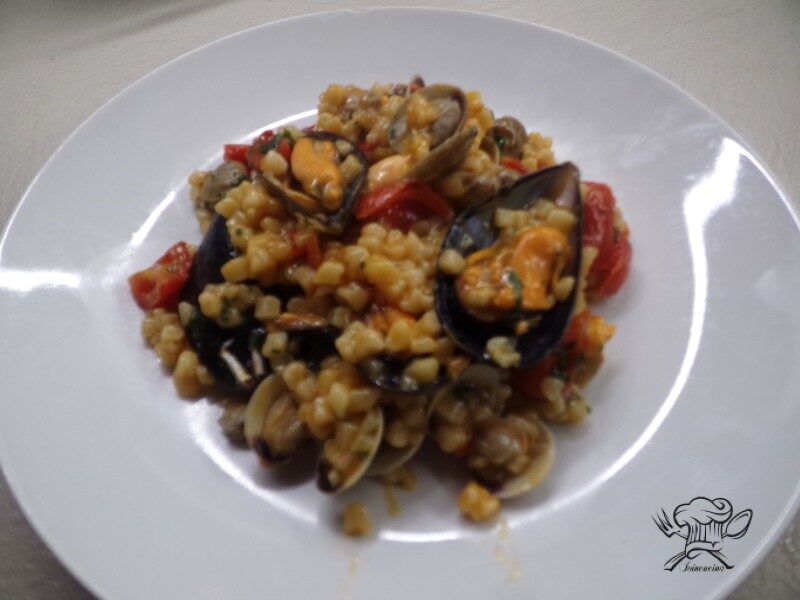 Fregola cozze e vongole