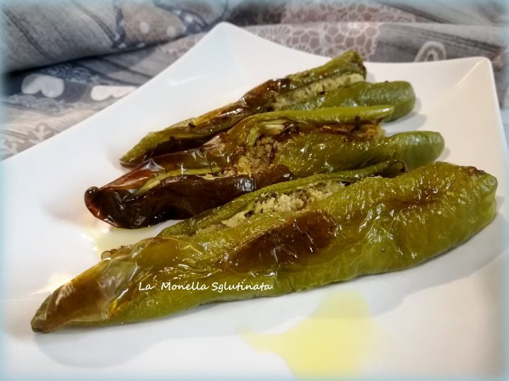 Friggitelli ripieni capperi e acciughe senza glutine