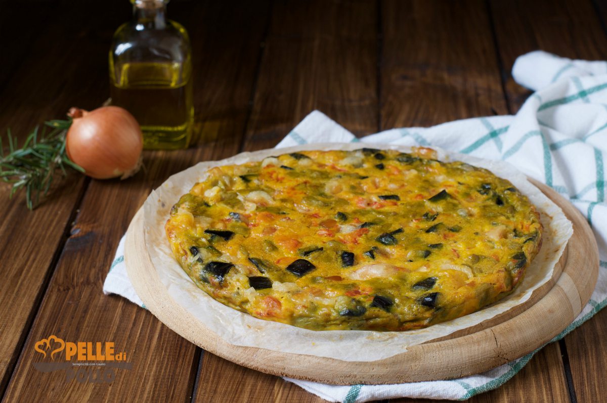 Frittata alle melanzane con scamorza e pomodoro