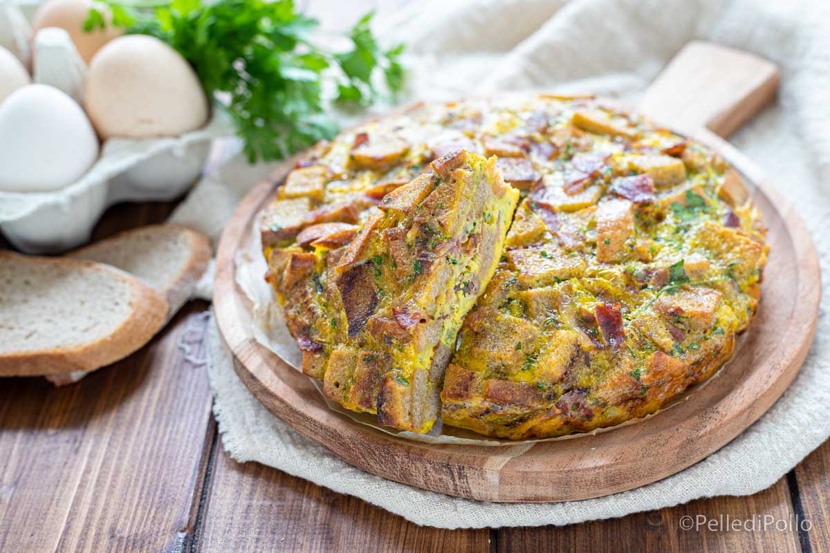 Frittata con pane di segale e speck