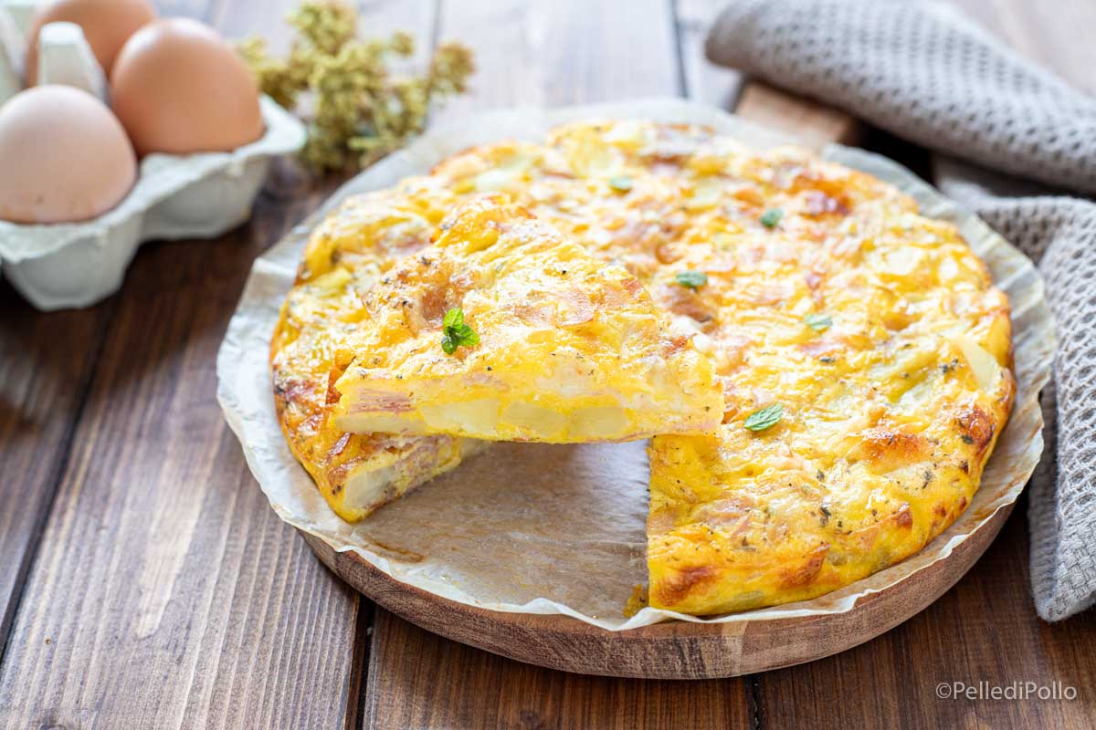 Frittata con patate prosciutto e provola