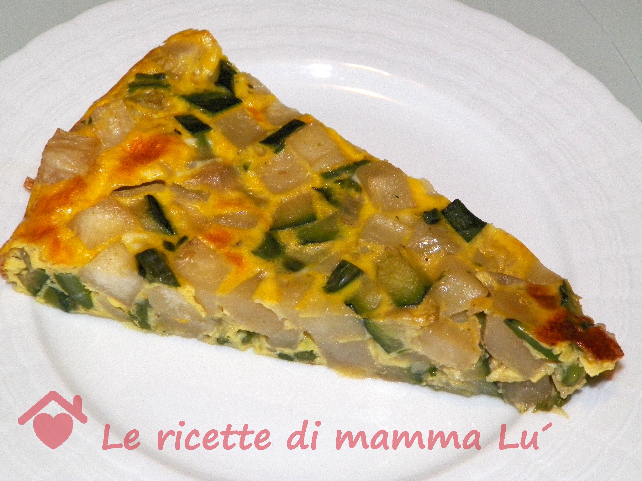 Frittata con patate, zucchine e asparagi