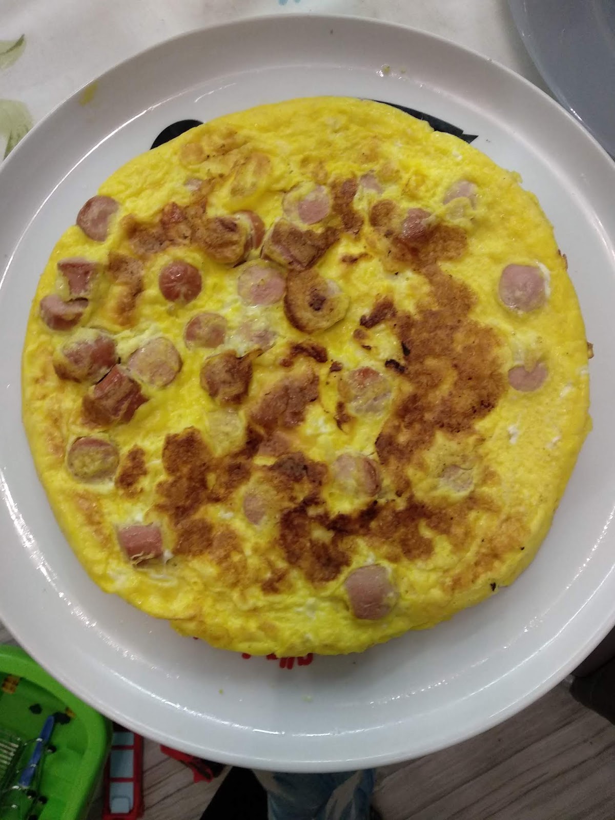 Frittata con wuster e mozzarella