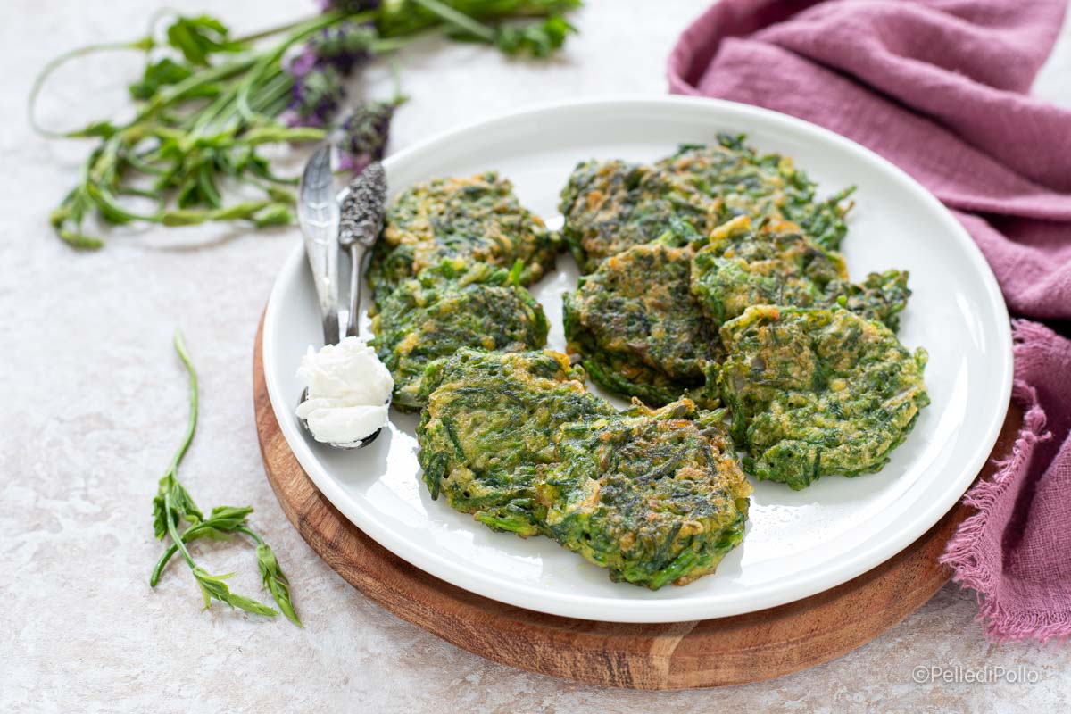Frittelle di bruscandoli (germogli di luppolo)