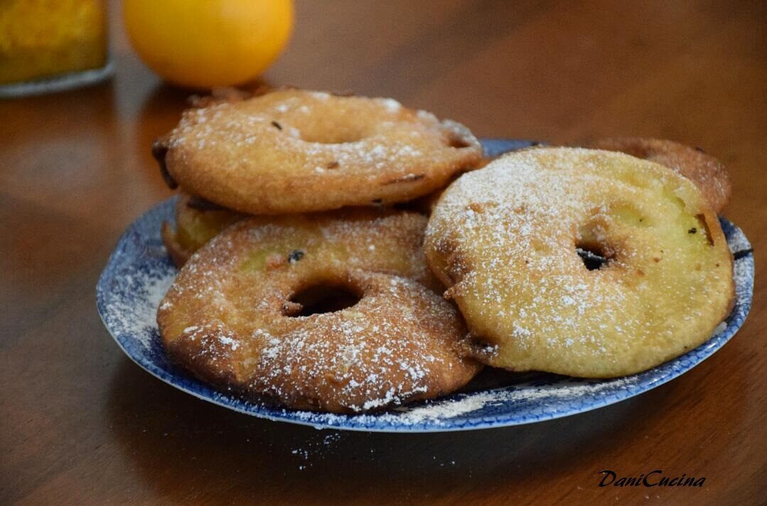 Frittelle di mele senza uova