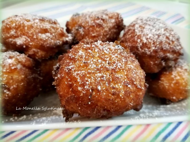 Frittelle di riso e uvetta