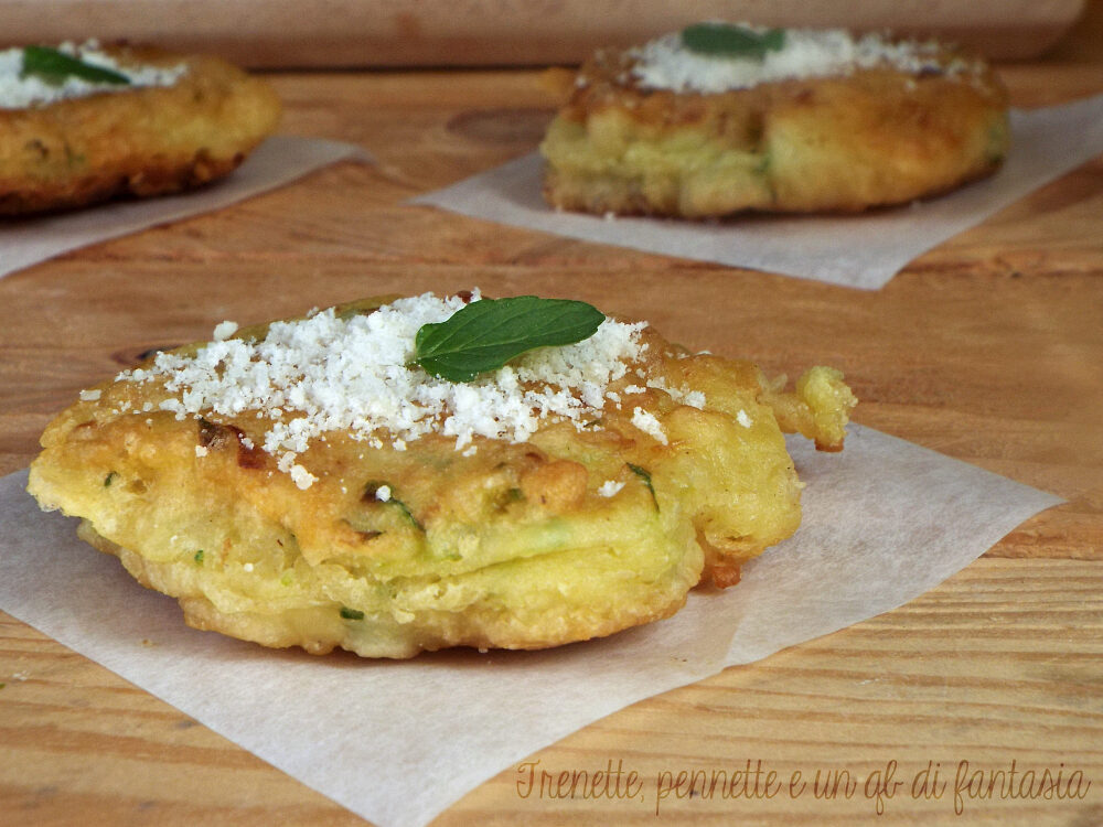 Frittelle di zucchine e menta