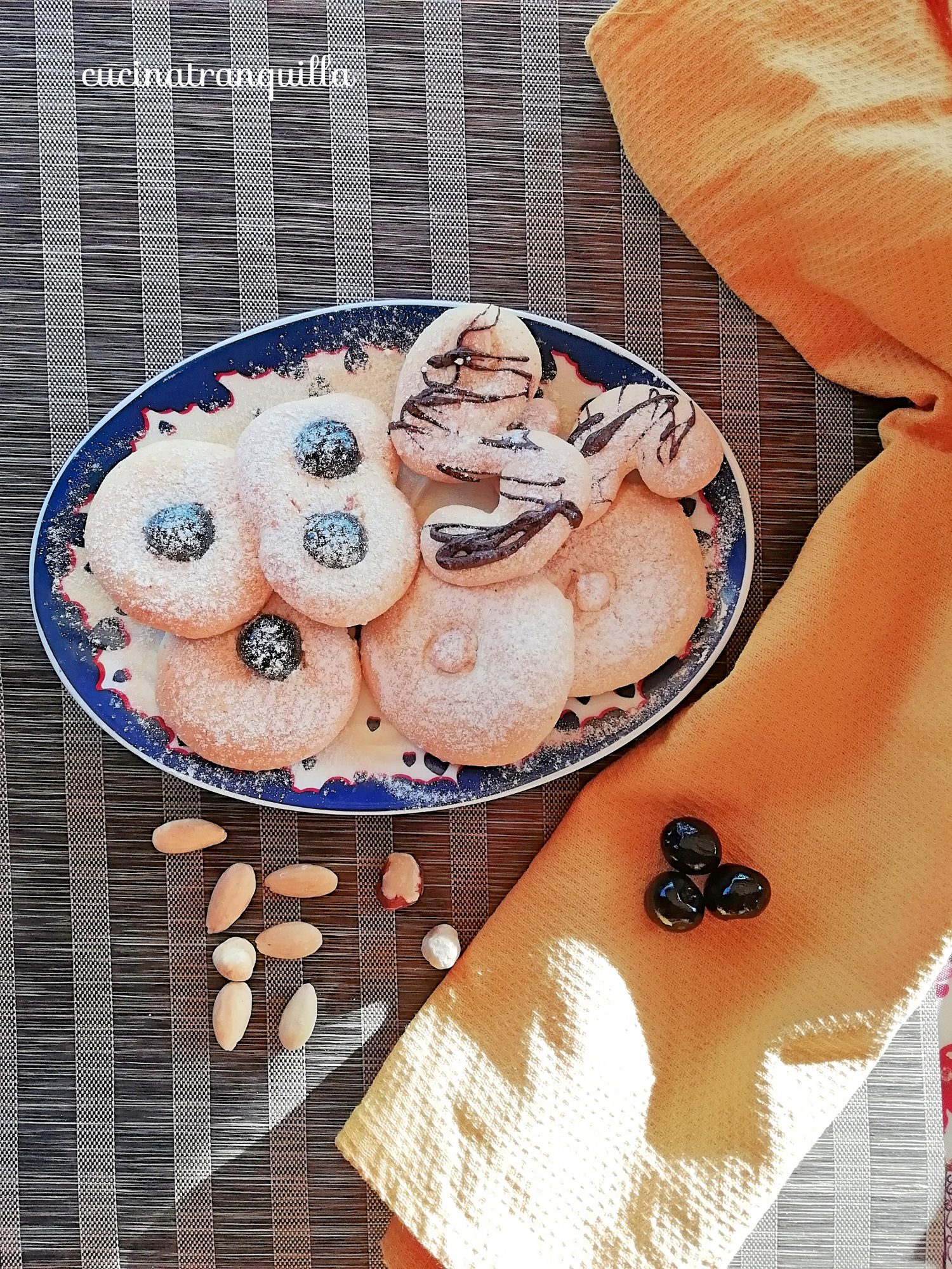 Frollini con farina di mandorle
