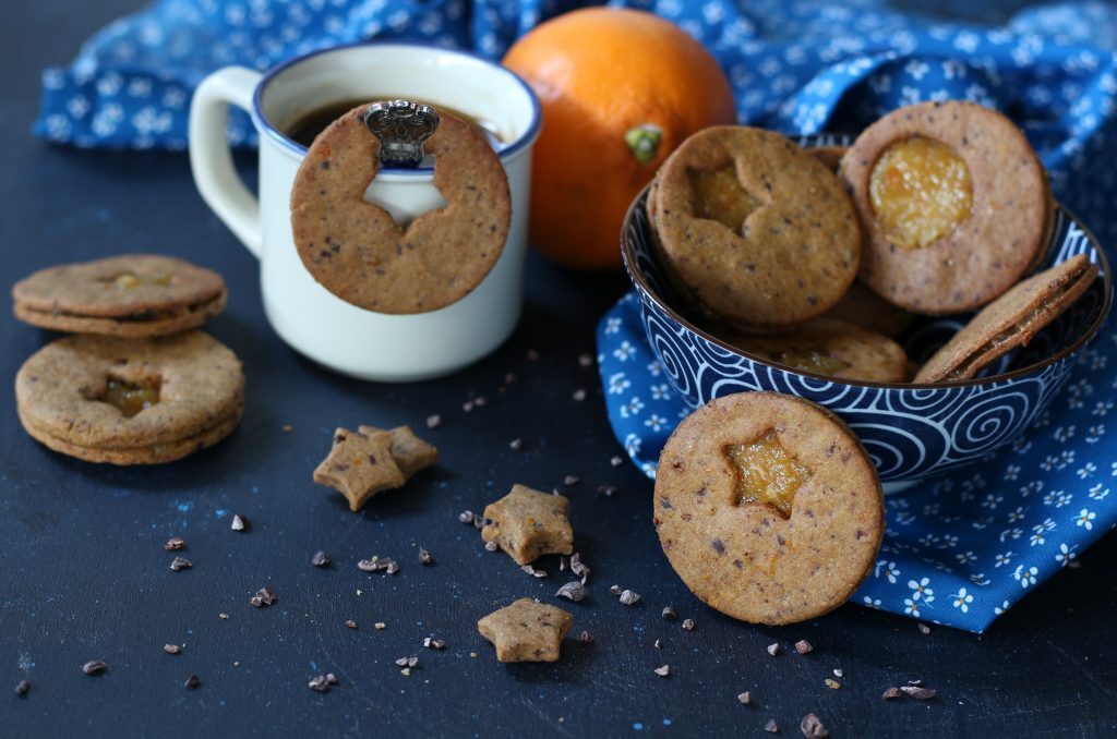 Frollini veg al farro cioccolato e arancia