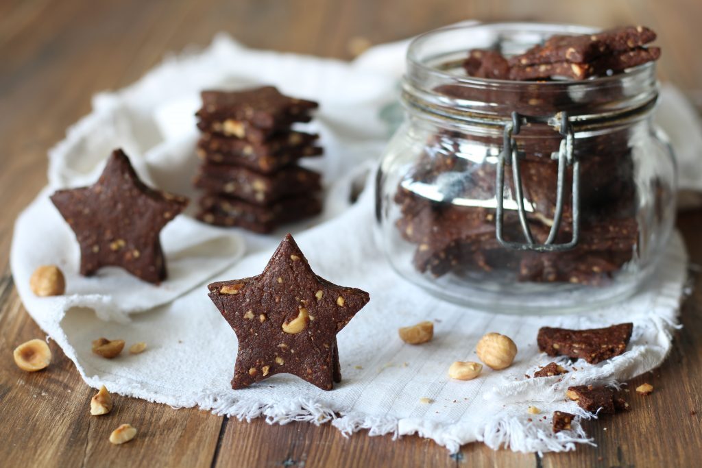 Frollini veggie cacao nocciole e arance amare
