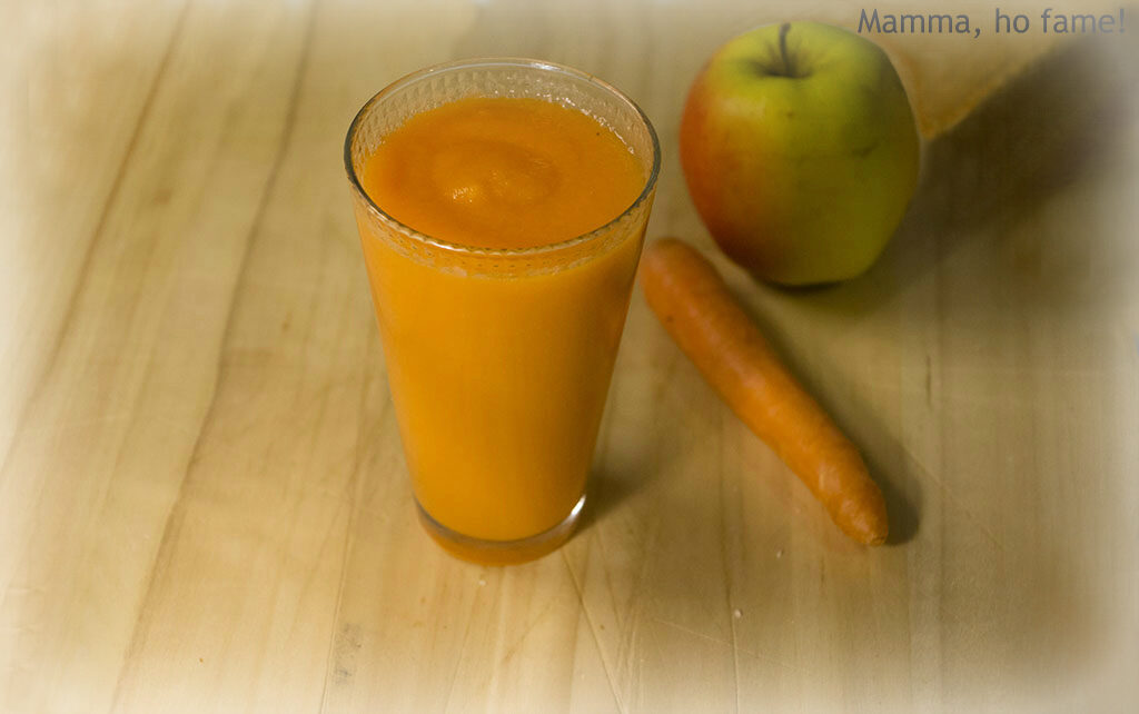 Frullato della salute con mela e carota