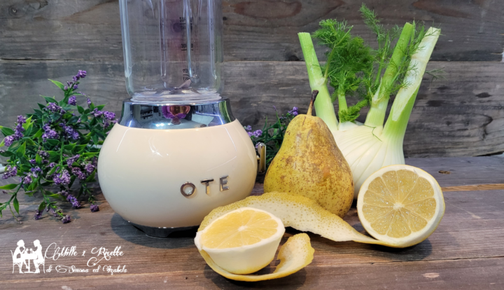 Frullato di finocchio pera e limone per combattere il gonfiore addominale